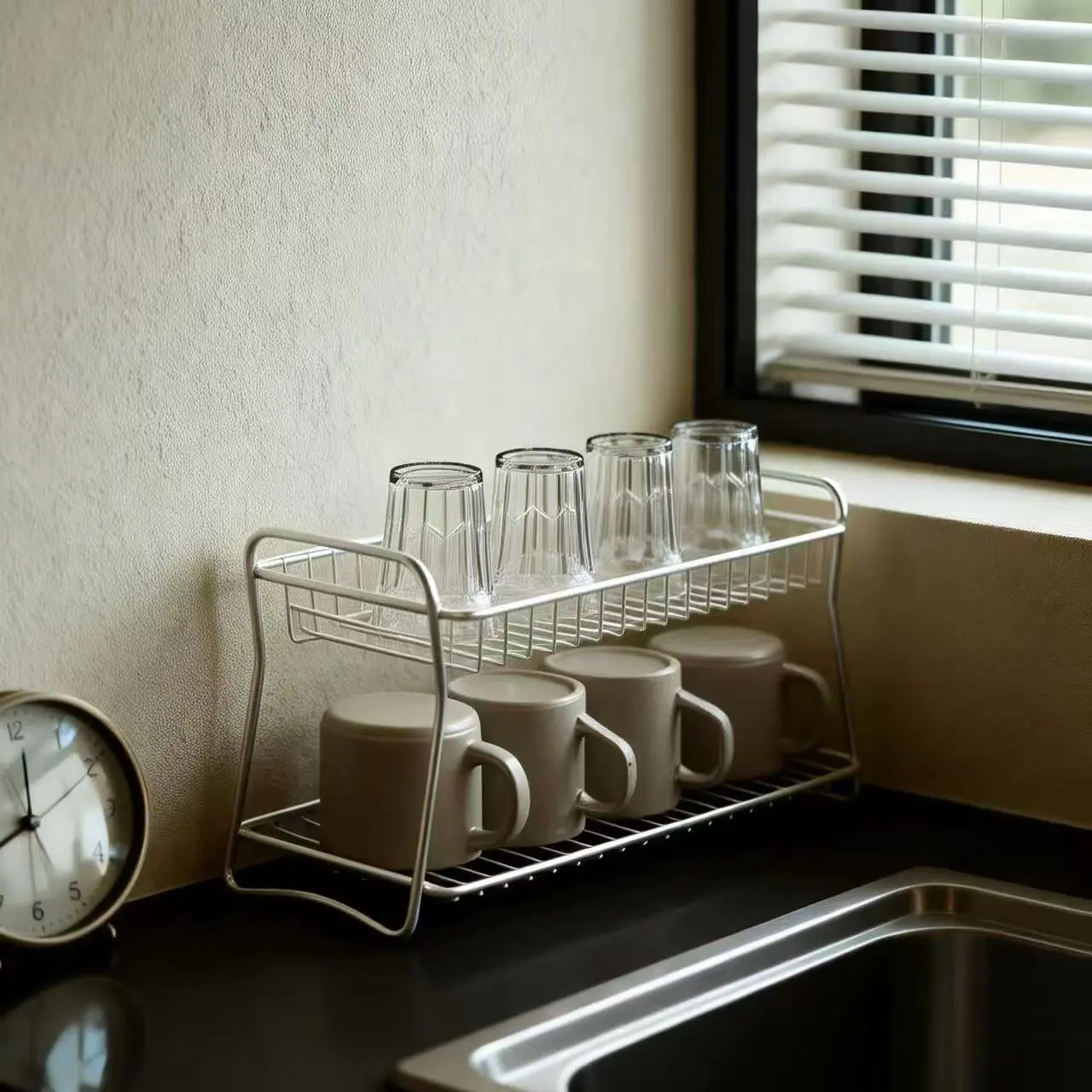 Built-In Dish-Drying Rack at Knife Block: Ano ang Hahanapin Bago Bumili